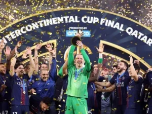 Flamengo cai para o PSG e soma 10 anos de vices no Mundial desde 2012