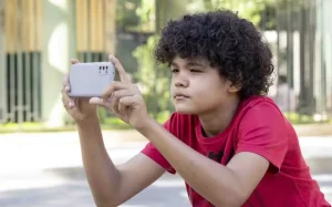 Três Graças surpreende em um capítulo, enquanto Vale Tudo fracassa em semanas