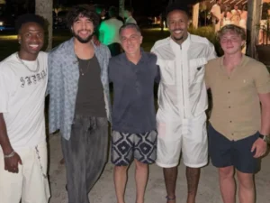 Nattan brilha ao lado de Vini Jr Huck e Militão na festa de luxo Festa do Branco em Trancoso